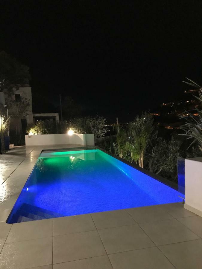 Appartement Castell Blau Roses